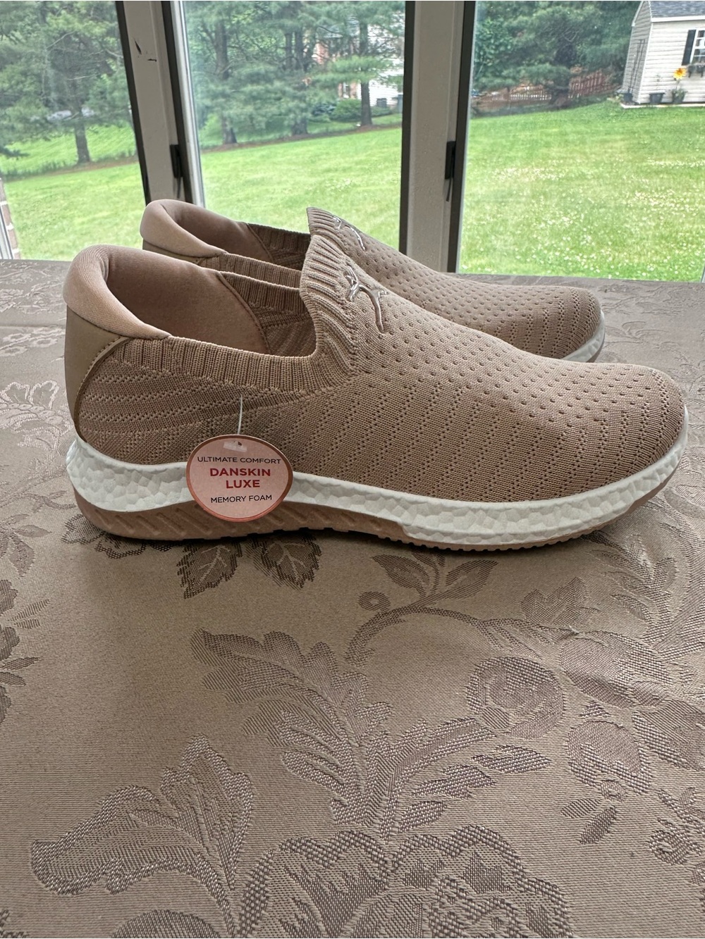 Danskin Slip-On Luxe memory foam sneaker